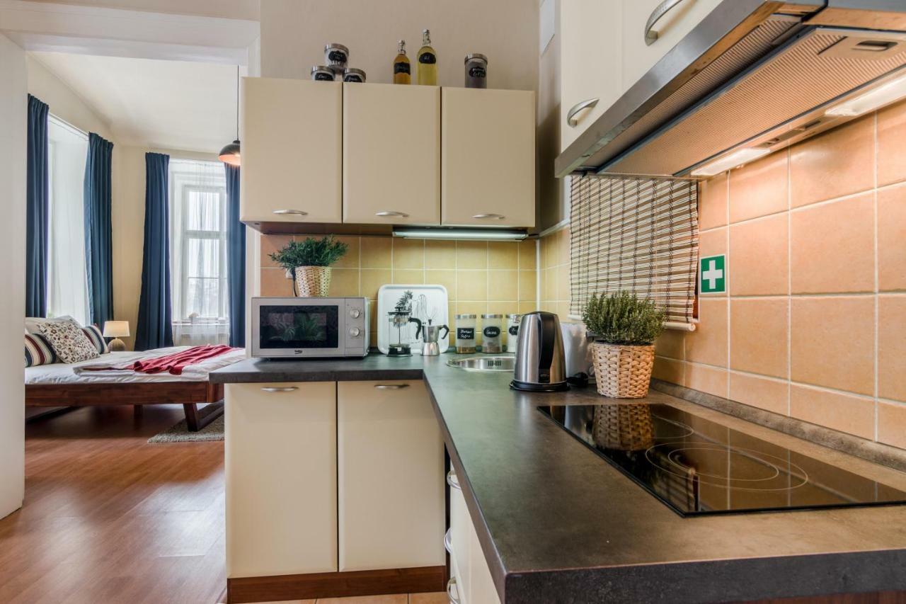 Prague Apt Near Charles Bridge By Michal&Friends Eksteriør billede