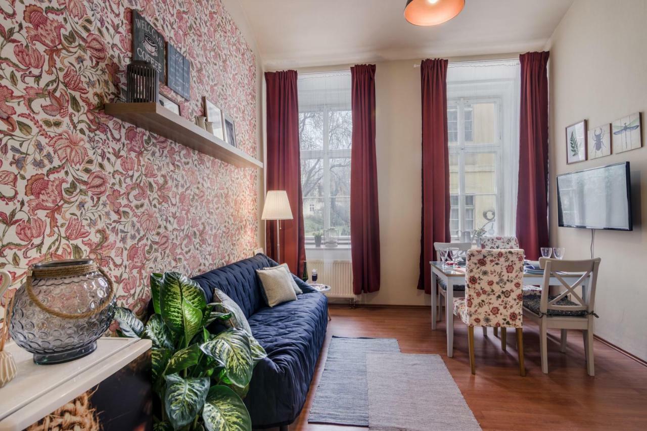Prague Apt Near Charles Bridge By Michal&Friends Eksteriør billede