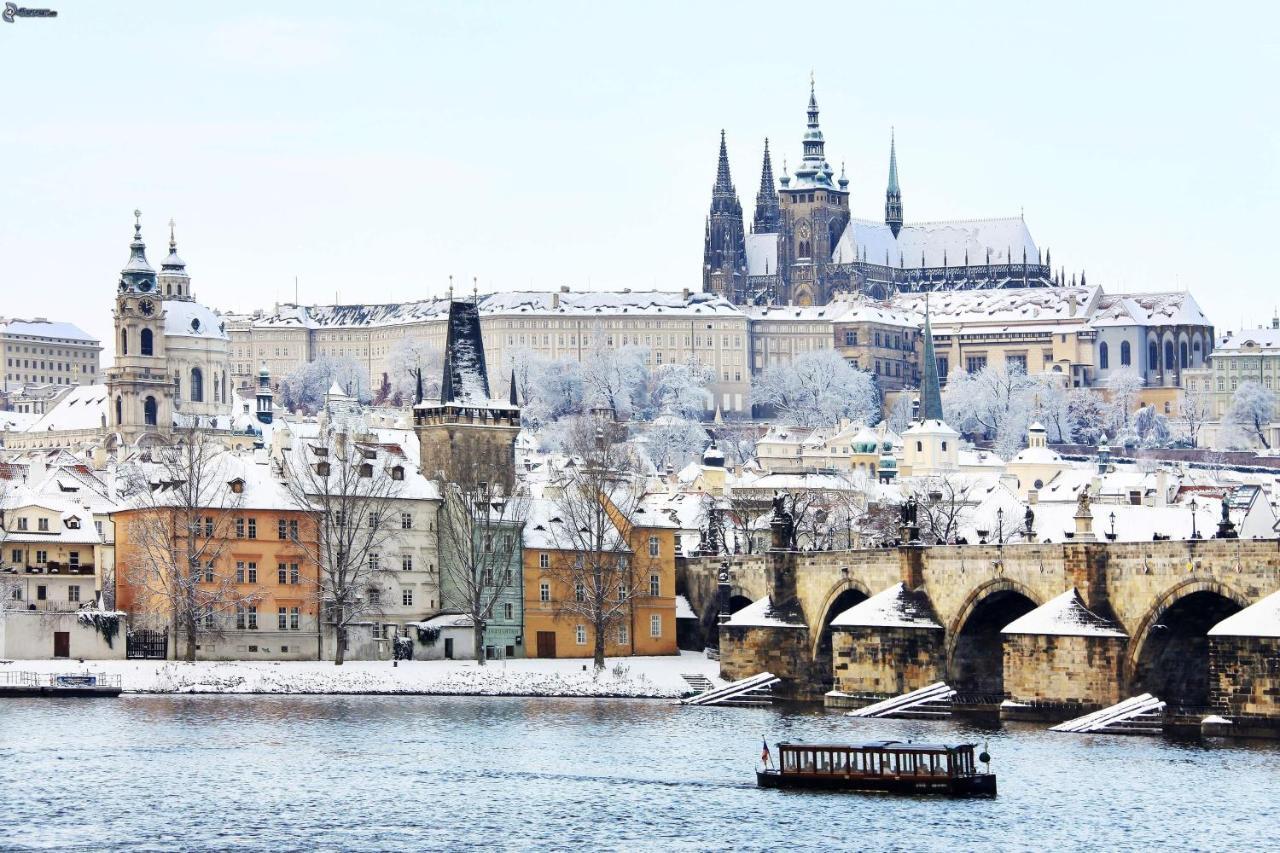 Prague Apt Near Charles Bridge By Michal&Friends Eksteriør billede